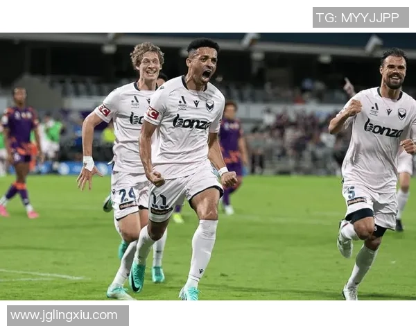 阿德莱德联与悉尼FC精彩对决比赛视频回顾与分析